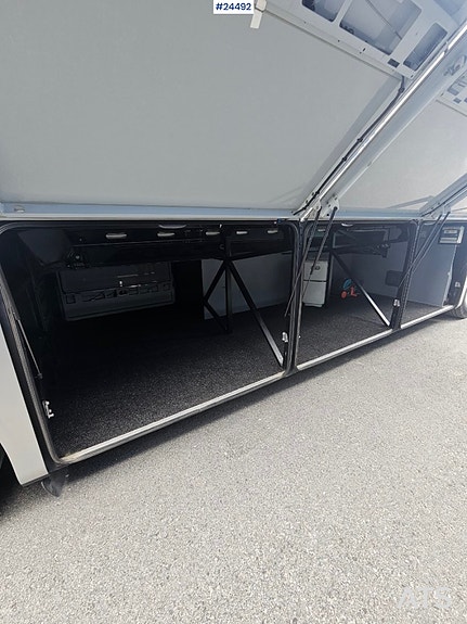 Setra S516HD Turbuss – 49 + 1 + 1 seter – 313 000 km 28 of 30