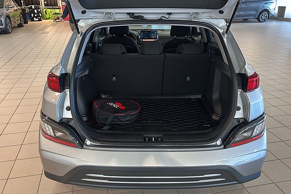 Hyundai Kona 19 of 26