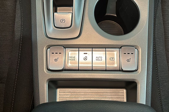 Hyundai Kona 23 of 26