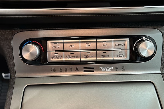 Hyundai Kona 24 of 26