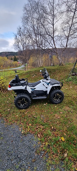 Polaris Sportsman X2 570 6 of 6