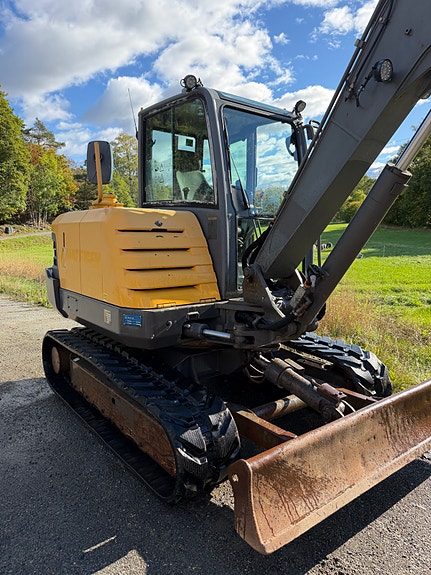 Volvo EC55C 2 of 30