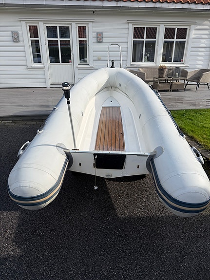 Valiant D-340 gummibåt / RIB – 3,40 meter 2 of 9