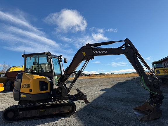 Volvo ECR58F 3 of 16