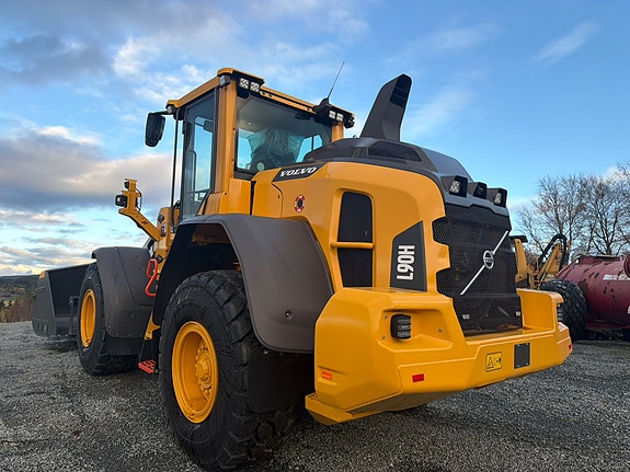 Volvo L90H2 UBRUKT 5 of 26