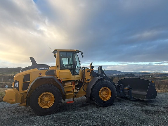Volvo L90H2 UBRUKT 4 of 26