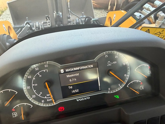 Volvo L90H2 UBRUKT 26 of 26