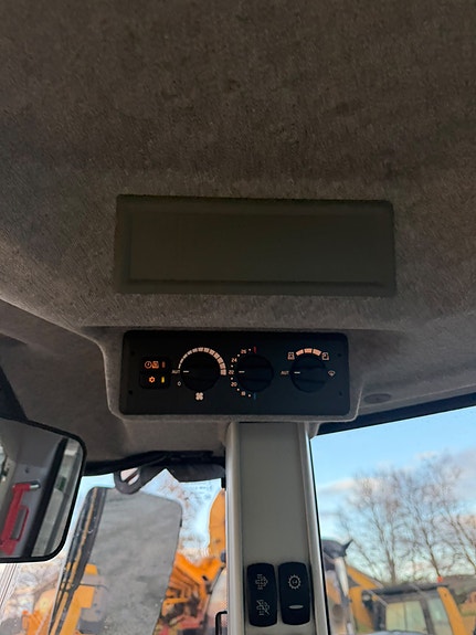 Volvo L90H2 UBRUKT 19 of 26