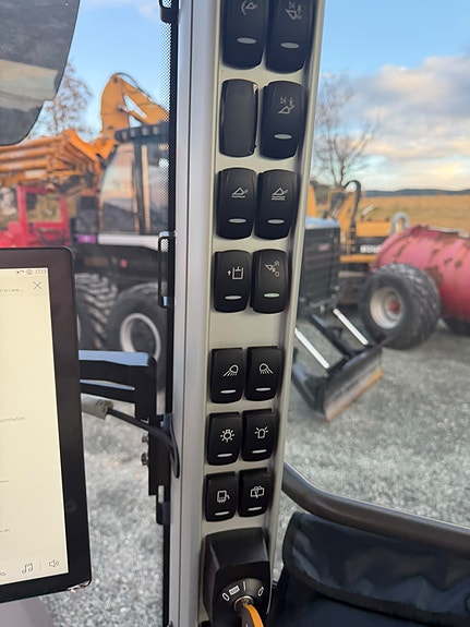 Volvo L90H2 UBRUKT 21 of 26