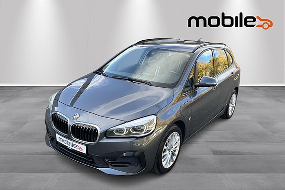 BMW 225xe 25 of 28