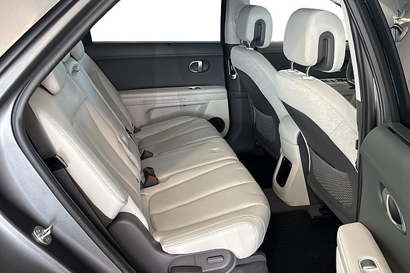 Hyundai Ioniq 5 22 of 26