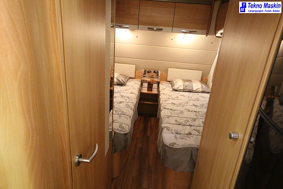 Knaus Sudwind 580 UE 8 of 18