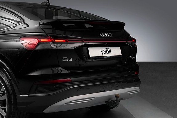 Audi Q4 e-tron 8 of 30
