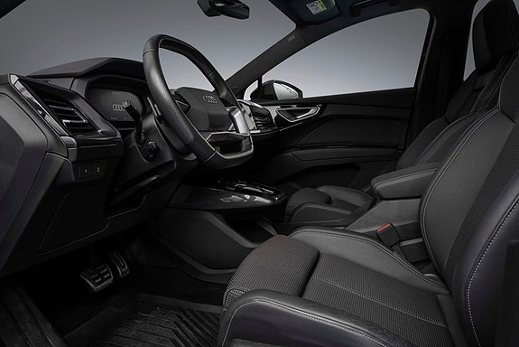 Audi Q4 e-tron 21 of 30