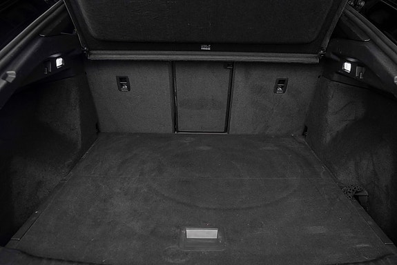 Audi Q4 e-tron 30 of 30