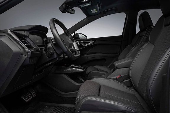 Audi Q4 e-tron 20 of 30