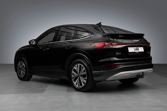 Audi Q4 e-tron 7 of 30