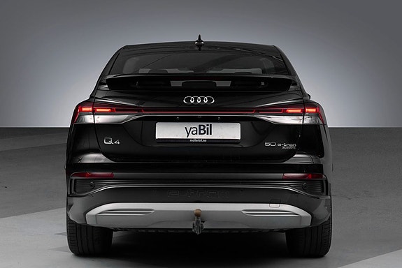 Audi Q4 e-tron 5 of 30