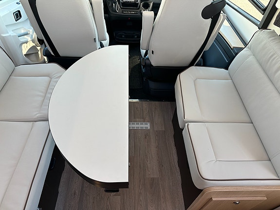 Autostar Prestige 790 LJ 9 of 30