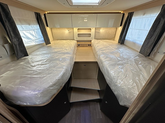 Autostar Prestige 790 LJ 27 of 30