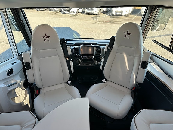Autostar Prestige 790 LJ 4 of 30