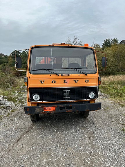 Volvo F6 2 of 27