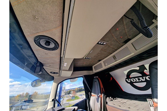 Volvo FH750 8x4 tippbil. Påkostet 7 of 9