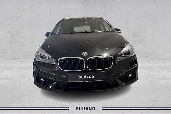 BMW 225xe 8 of 20