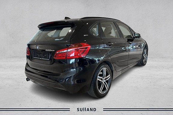 BMW 225xe 5 of 20
