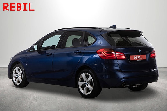 BMW 225xe 7 of 23