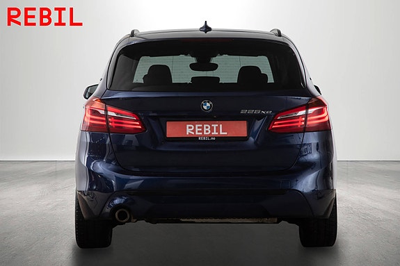 BMW 225xe 6 of 23