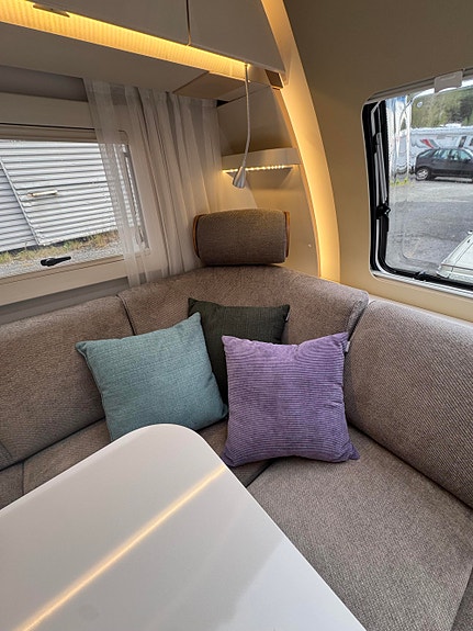 Adria Alpina 583 LP **SE PRIS** **SOM NY** **ALDE** 15 of 30