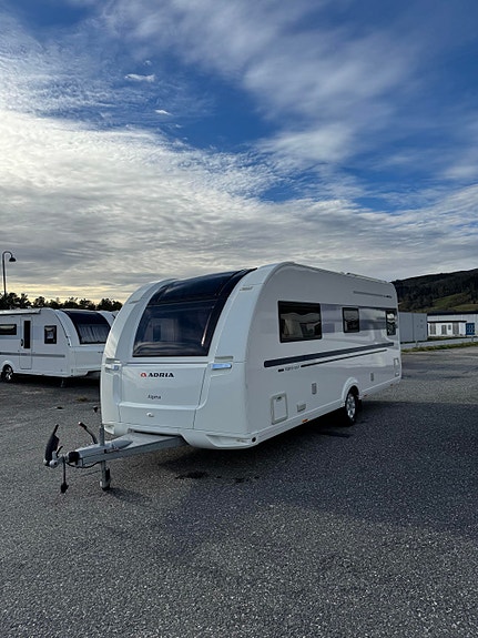 Adria Alpina 583 LP **SE PRIS** **SOM NY** **ALDE** 4 of 30