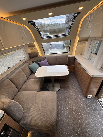 Adria Alpina 583 LP **SE PRIS** **SOM NY** **ALDE** 12 of 30