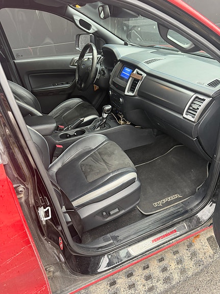 Ford Ranger Raptor 11 of 12