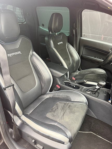 Ford Ranger Raptor 12 of 12