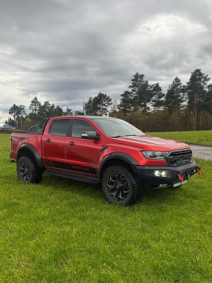 Ford Ranger Raptor 7 of 12