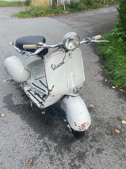 Vespa Douglas Bristol 4 of 15