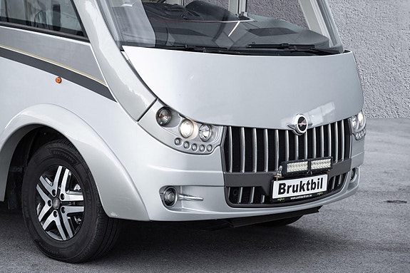 Carthago CHIC C-LINE XL 5,8Q 3l / 177hk I Hydr. bein I Aircon I Automat 28 of 30