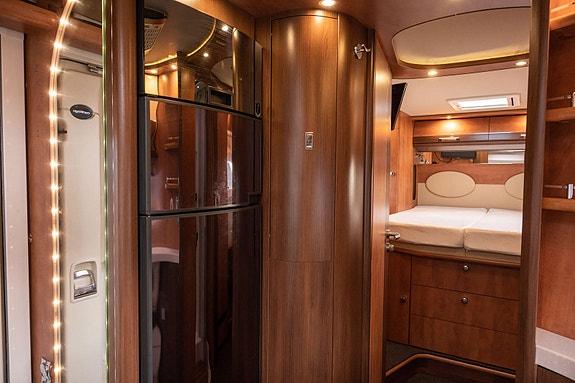 Carthago CHIC C-LINE XL 5,8Q 3l / 177hk I Hydr. bein I Aircon I Automat 13 of 30