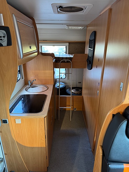 Challenger GENESIS 49 / 140HK / HENGERFESTE / NYLIG EU & SERVICE 29 of 30