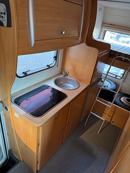 Challenger GENESIS 49 / 140HK / HENGERFESTE / NYLIG EU & SERVICE 30 of 30