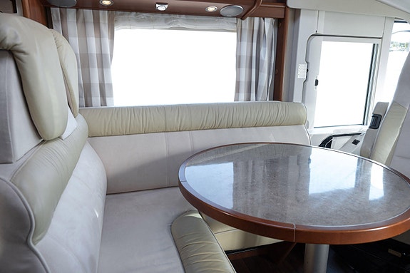 Carthago Chic E-line I51 QB Aut. I Støttebein I Aircondition 6 of 30