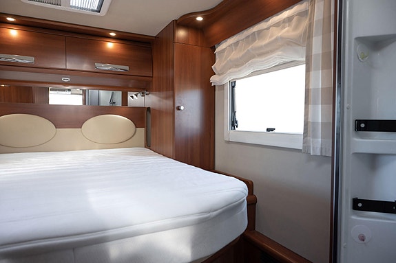 Carthago Chic E-line I51 QB Aut. I Støttebein I Aircondition 19 of 30