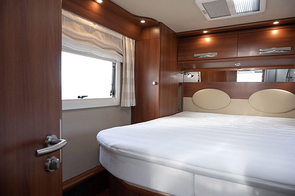 Carthago Chic E-line I51 QB Aut. I Støttebein I Aircondition 18 of 30