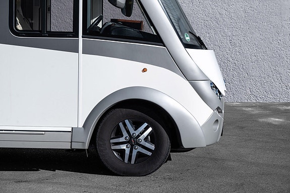 Carthago Chic E-line I51 QB Aut. I Støttebein I Aircondition 30 of 30