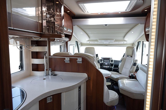 Carthago Chic E-line I51 QB Aut. I Støttebein I Aircondition 5 of 30