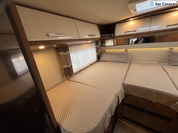 Carthago C-Tourer T 143 LE 27 of 30