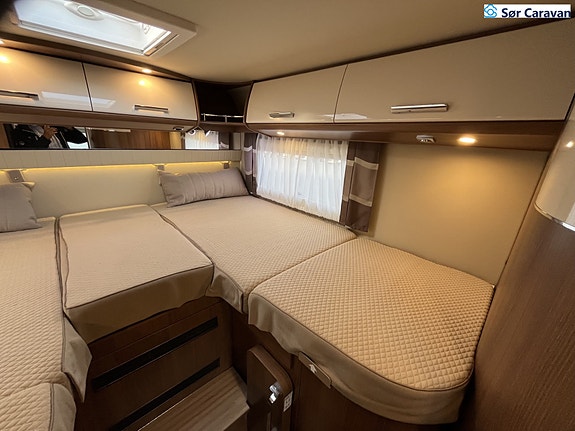 Carthago C-Tourer T 143 LE 28 of 30