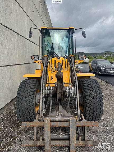 Volvo  L30GS Hjullaster m/ skuffe, pallegaffel og skjær - 1700 timer 8 of 30